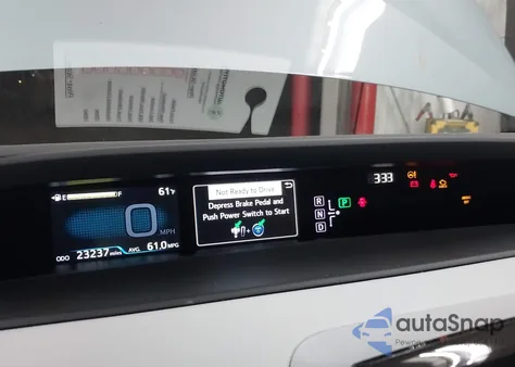 2016 Toyota Prius Two z USA, uszkodzony, nr VIN JTDKBRFU0G3526929